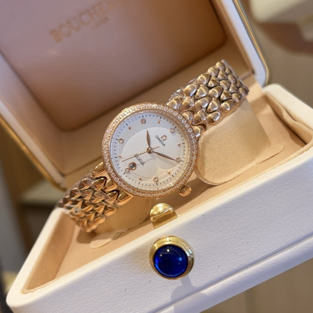 Fashionable Women's Quartz Watch 28MM