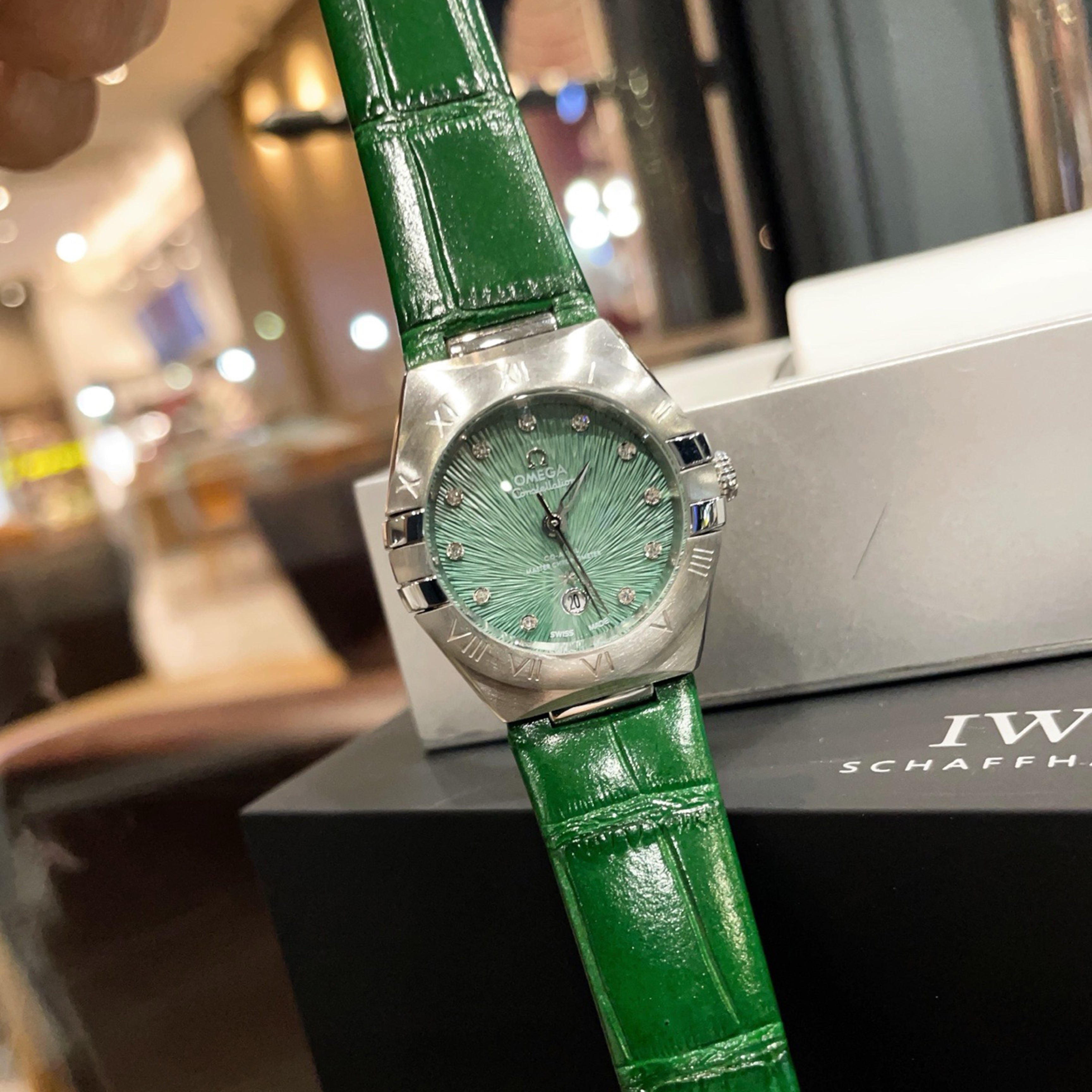 Fifth Generation Constellation Ladies' 29mm