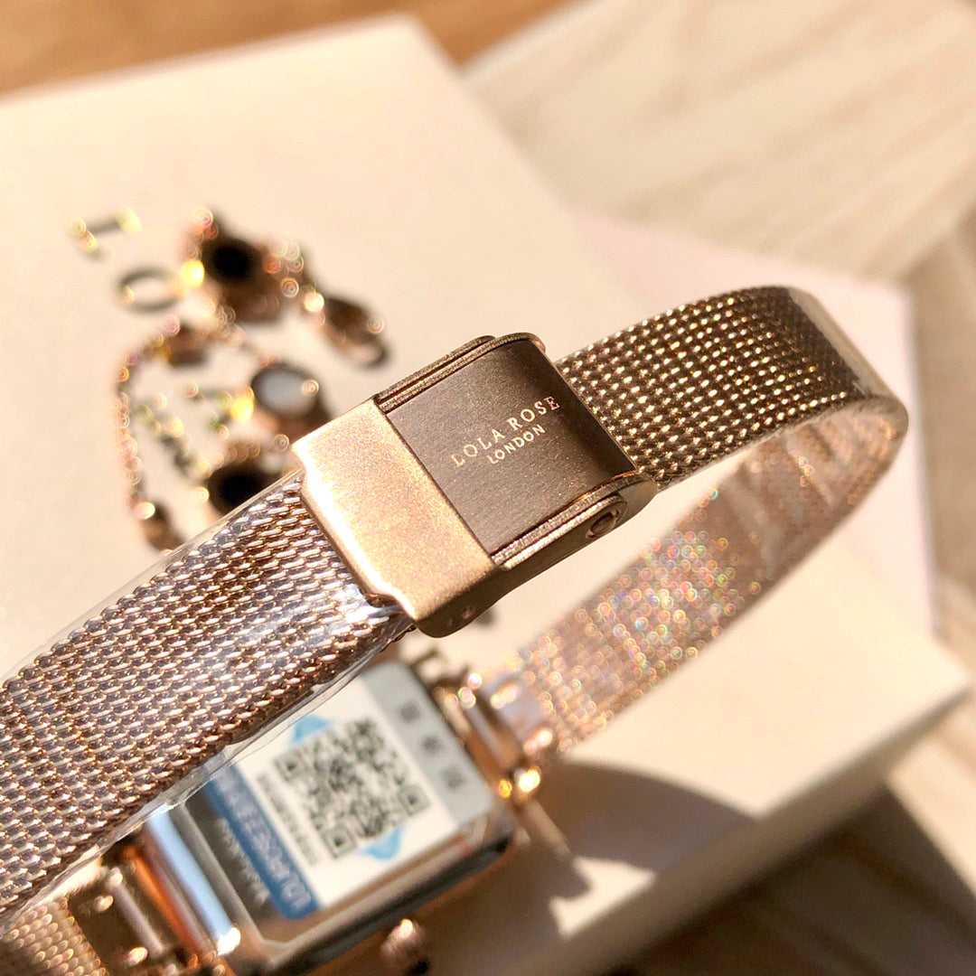 Red Hot Square Green Watch