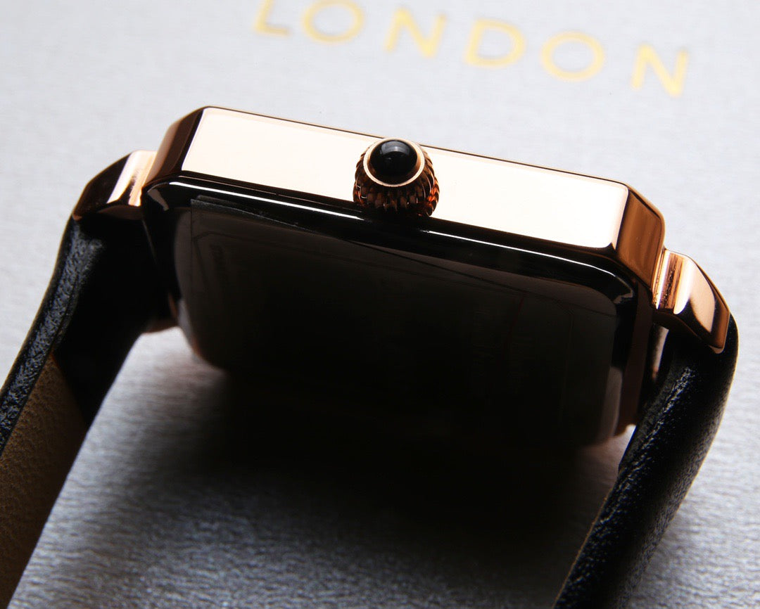 Model: LR2136/4122 British Fashion Waterproof Quartz Ladies Watch, Square Small Green Dial