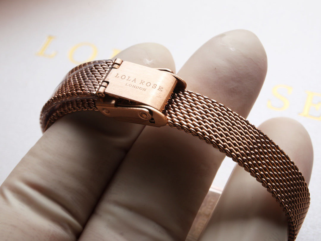 Model: LR2136/4122 British Fashion Waterproof Quartz Ladies Watch, Square Small Green Dial