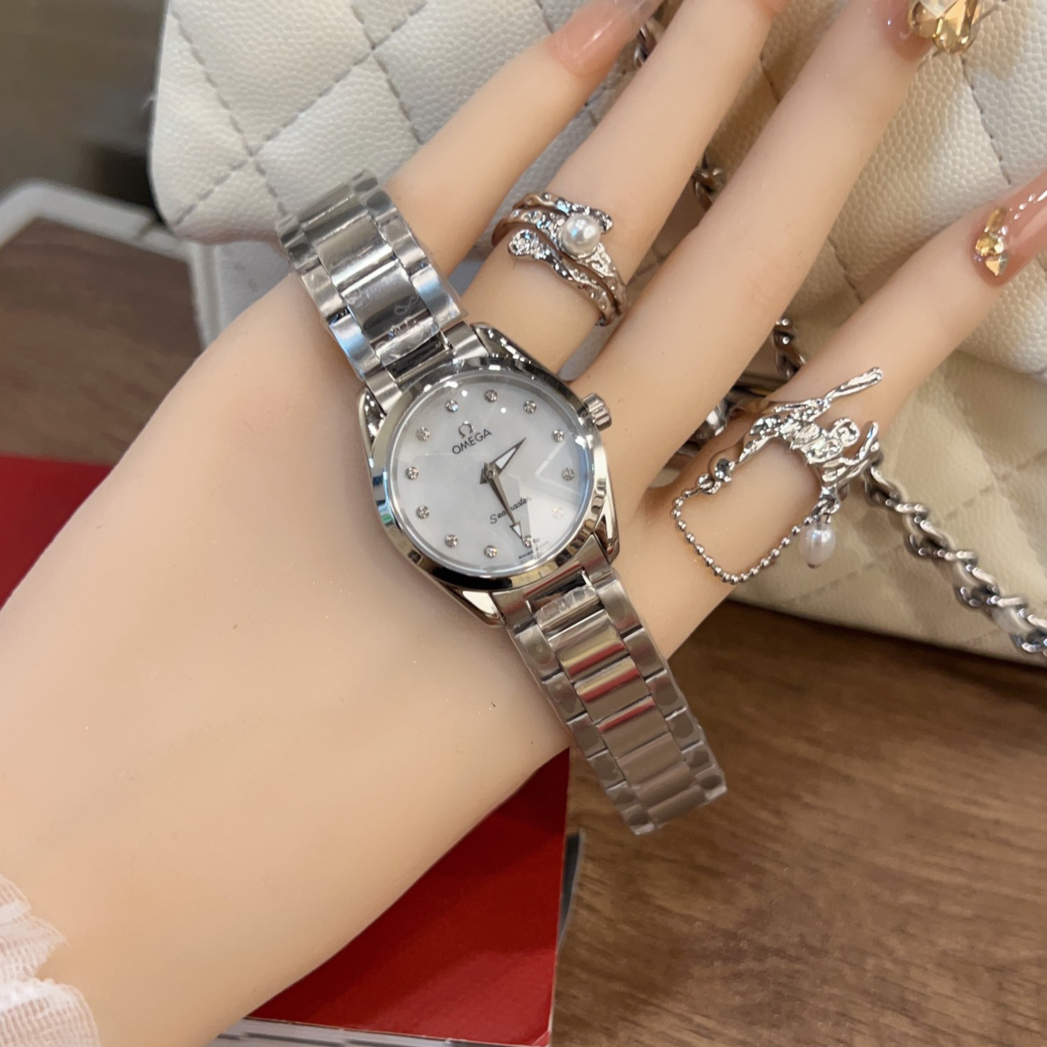 Seamaster Aqua Terra Ladies' Watch 28MM