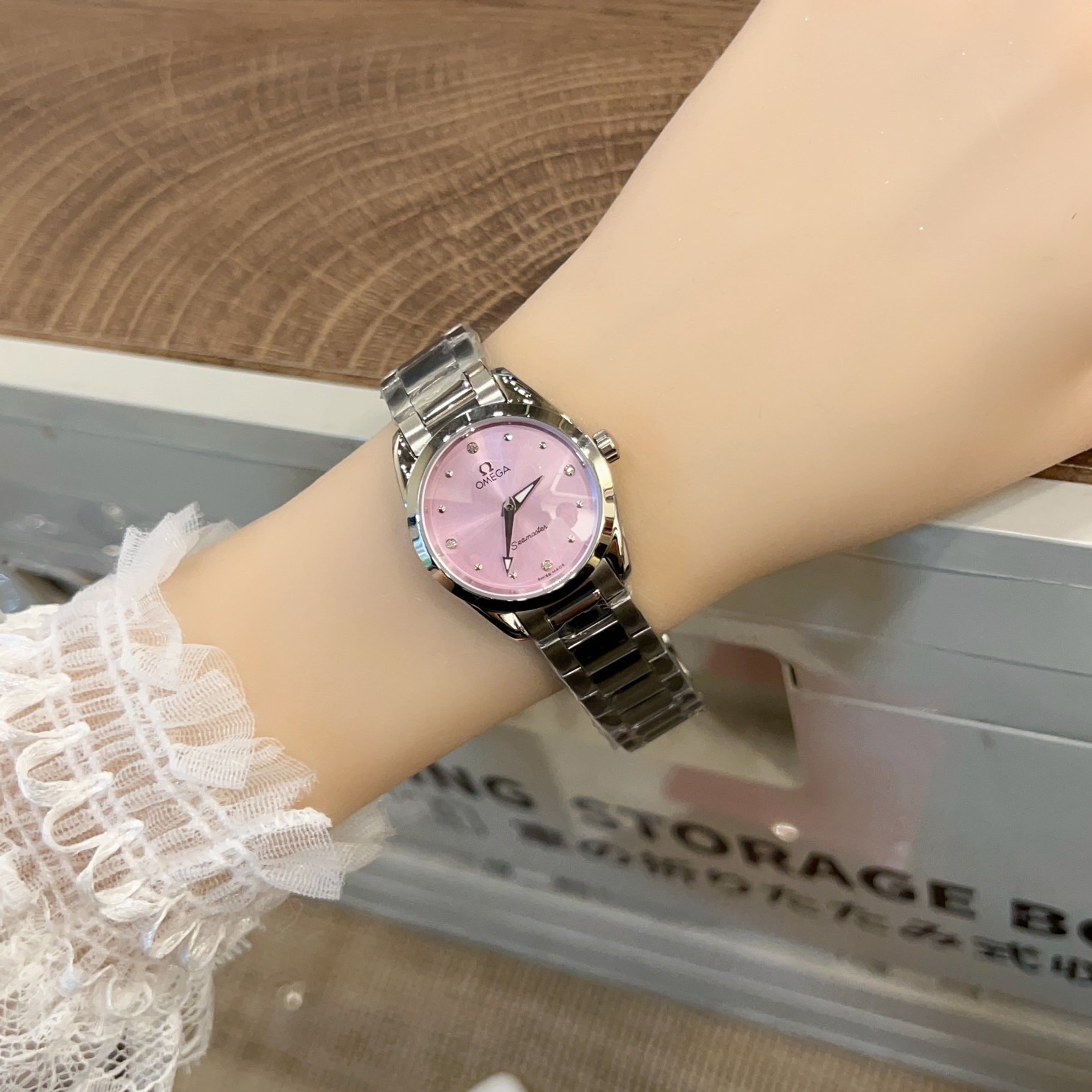 Seamaster Aqua Terra Ladies' Watch 28MM