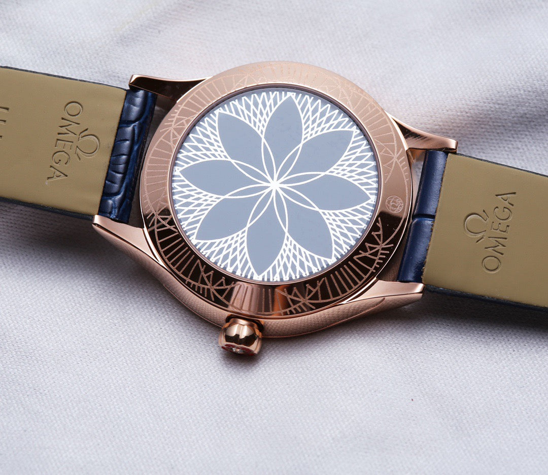 De Ville Quartz Ladies Watch 32MM