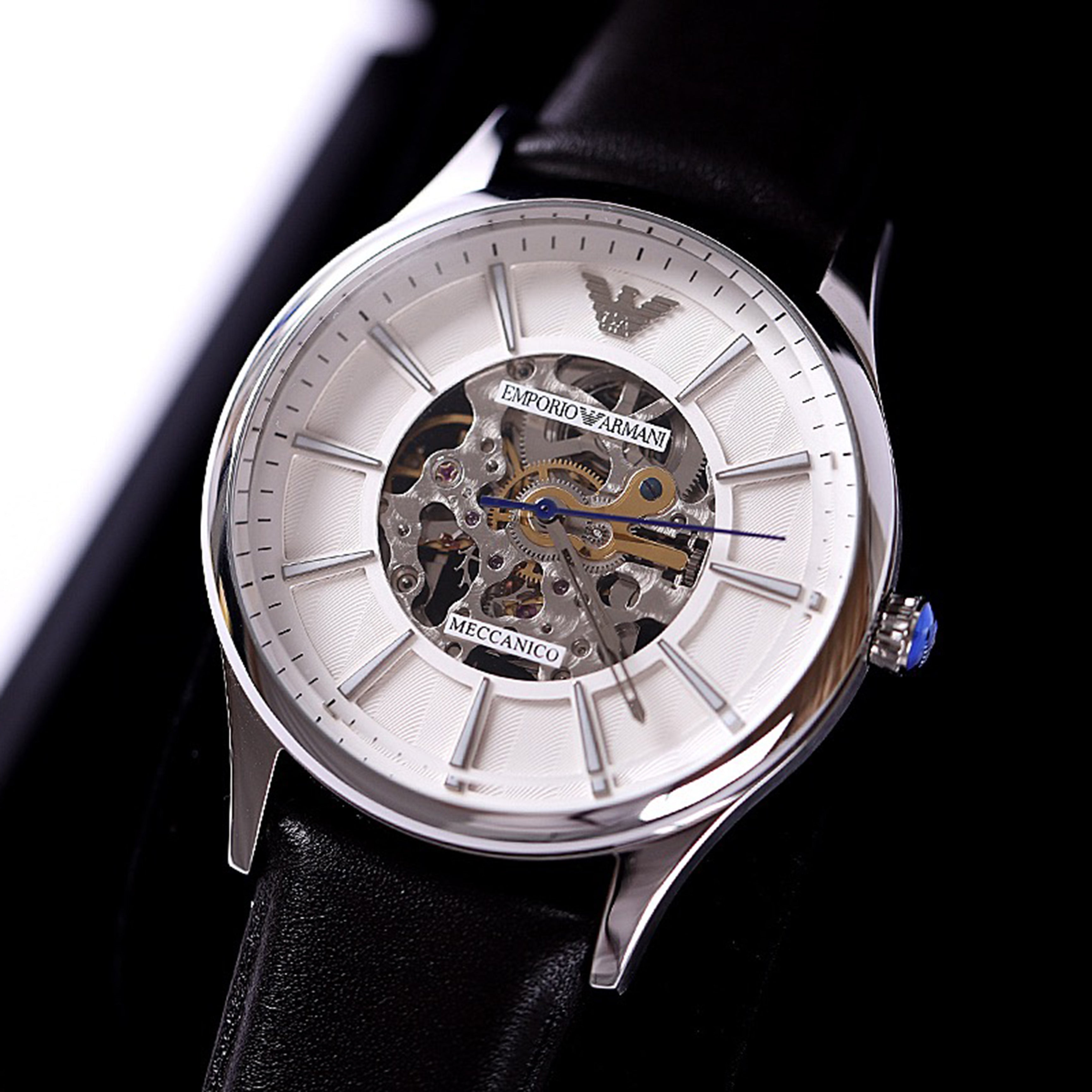 Men's Watch with 24-Hour Display