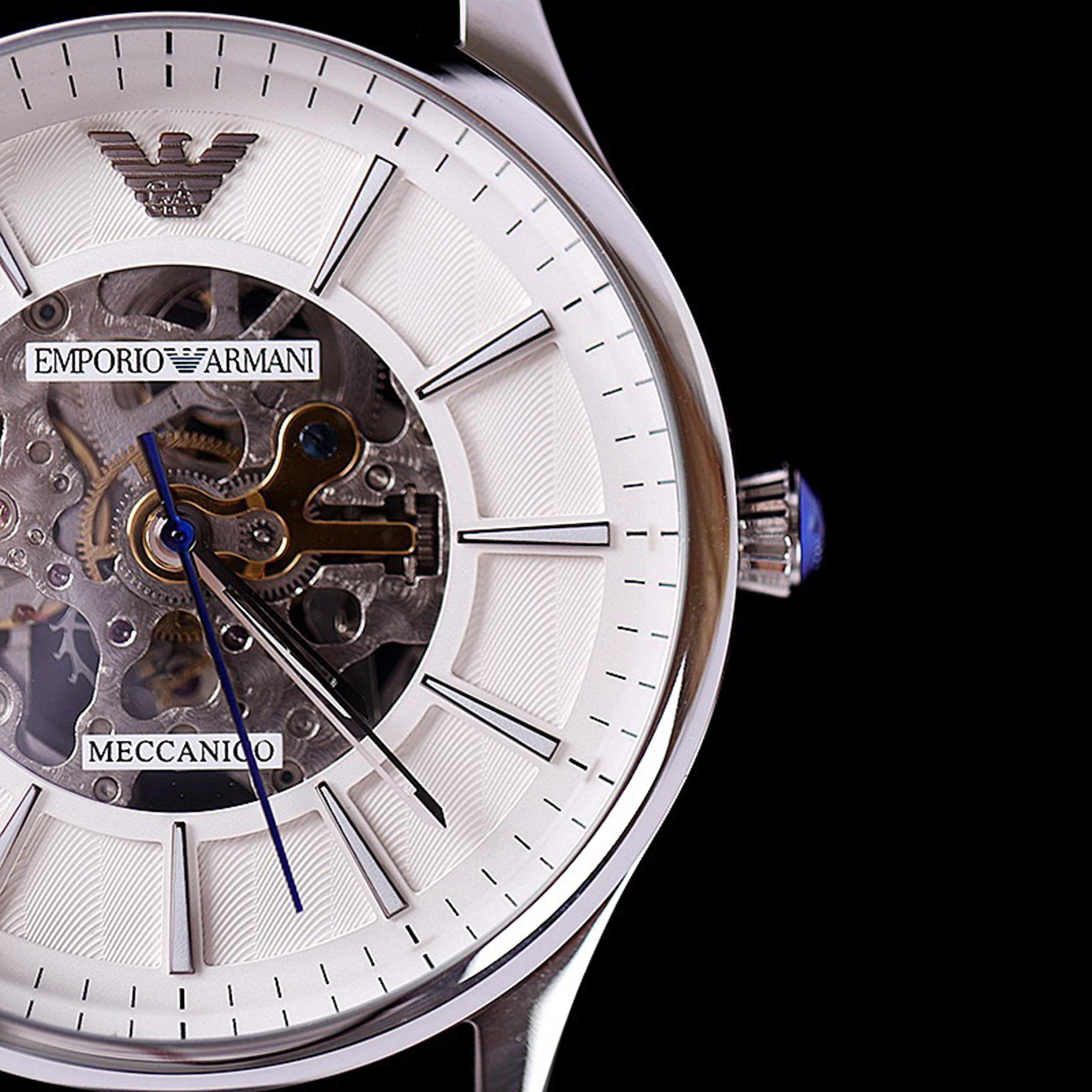 Men's Watch with 24-Hour Display