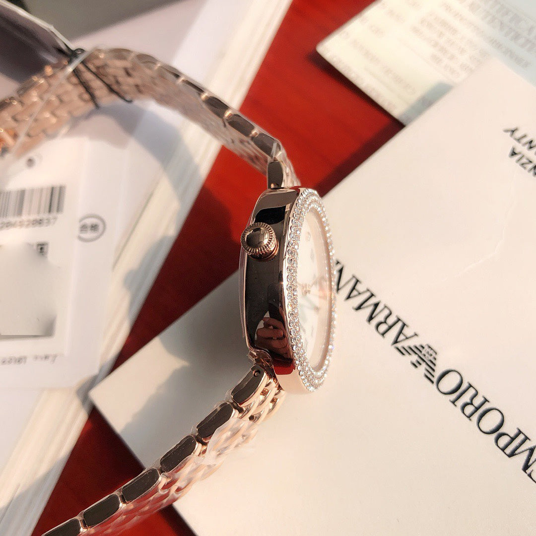 Fashion Casual Ladies' Watch with Steel Bracelet