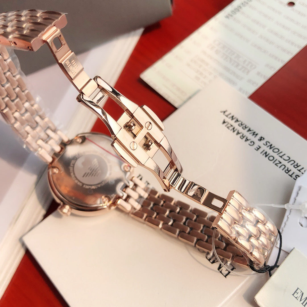 Fashion Casual Ladies' Watch with Steel Bracelet