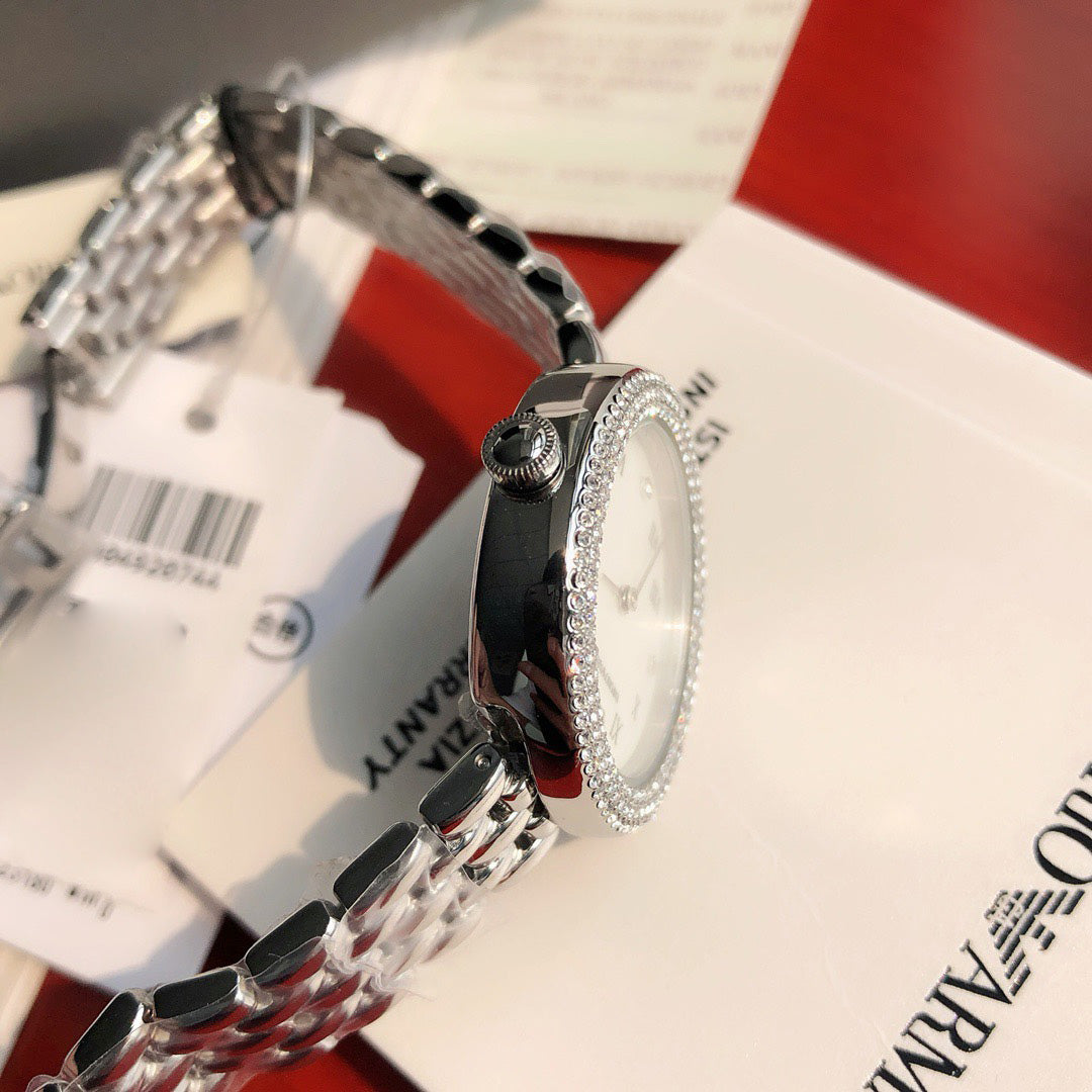 Fashion Casual Ladies' Watch with Steel Bracelet