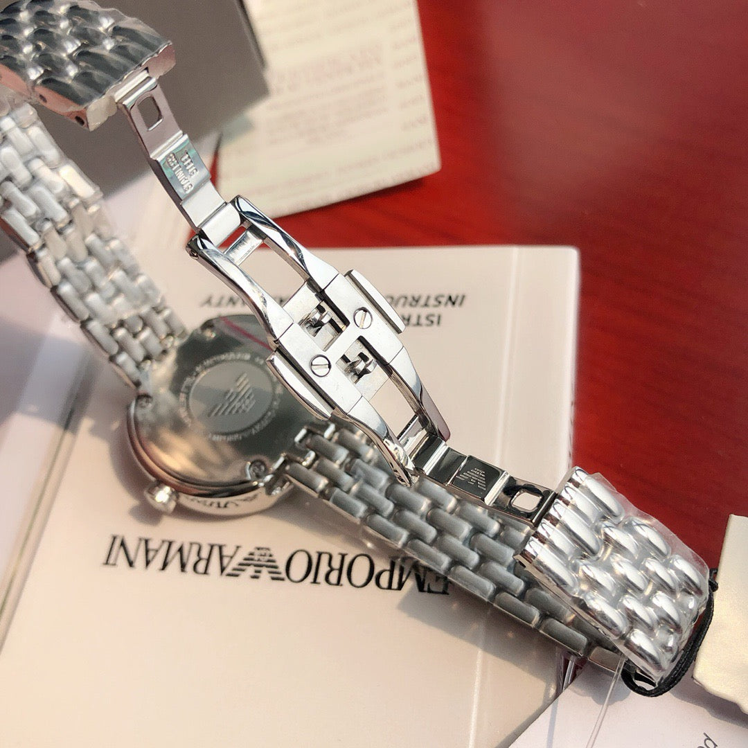 Fashion Casual Ladies' Watch with Steel Bracelet