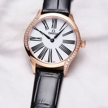 De Ville Quartz Ladies Watch 32MM