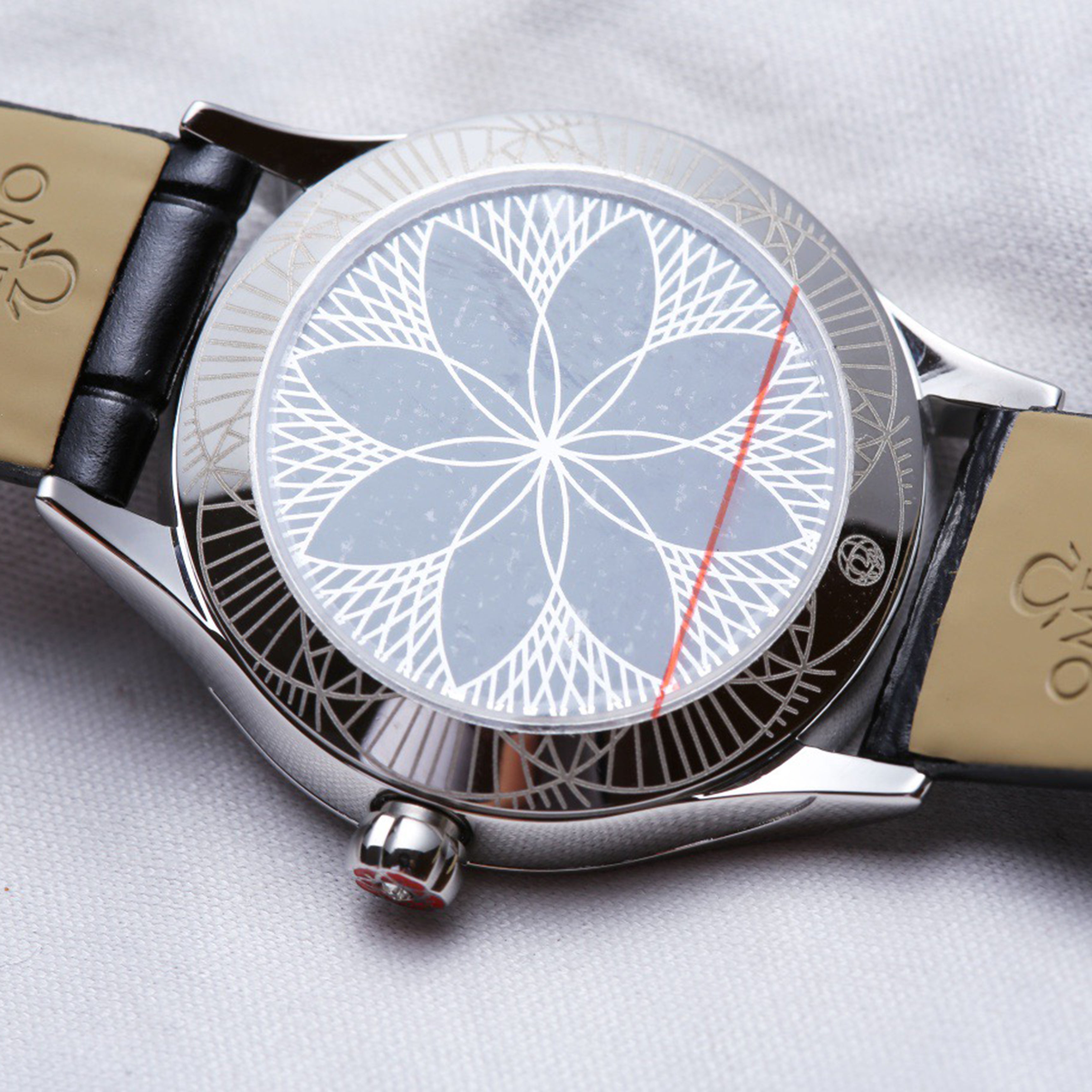 De Ville Quartz Ladies Watch 32MM